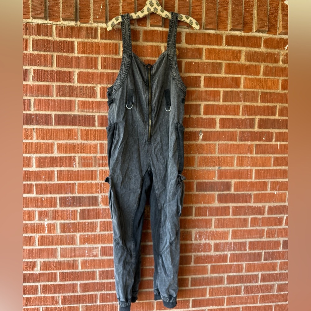 FP Movement Fast track onsie grey M
